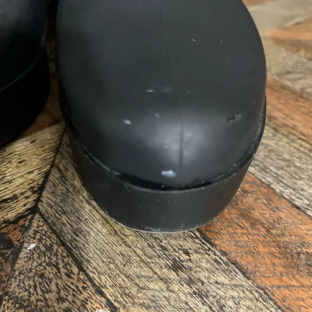 Jeffrey Campbell Black Rain & Snow Boots Slip-On